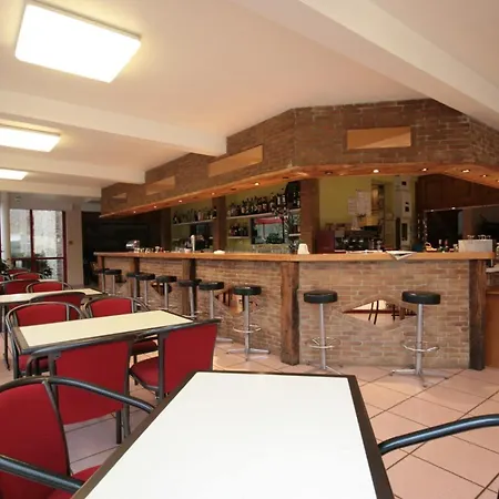 Logis Hotel Restaurant Auberge La Diege