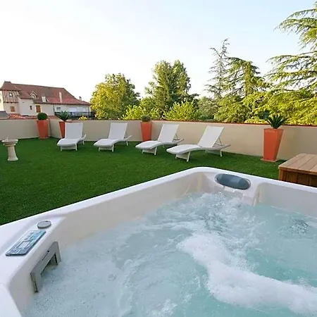 Logis Restaurant La Diege Otel 2*