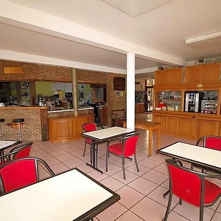 Logis Restaurant La Diege فندق 2*