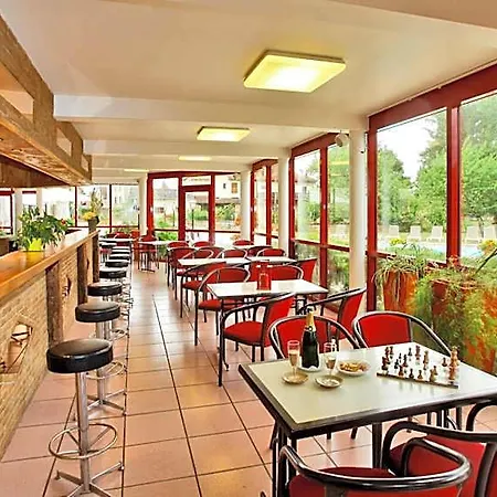 Logis Restaurant La Diege Otel 2*